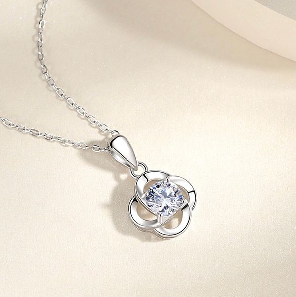 womens luxury designer necklace fashion pendant necklaces diamond four leaf clover jewelry party gift for girls women wedding shell, Silver
womens luxury designer necklace fashion pendant necklaces diamond four leaf clover jewelry party gift for girls women wedding shell, Silver