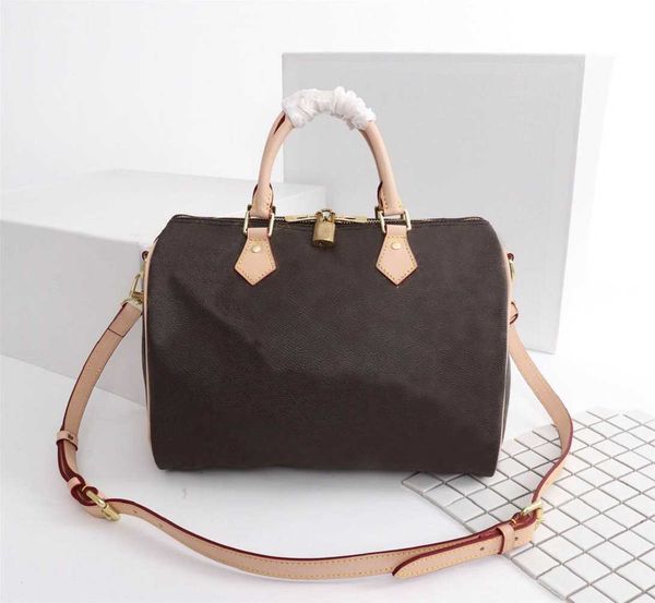 classic traveler speedy bag 25 30 35 cm fashion women leather shoulder bag mono pillow totes handbags crossbody coin purse brown handbag
classic traveler speedy bag 25 30 35 cm fashion women leather shoulder bag mono pillow totes handbags crossbody coin purse brown handbag