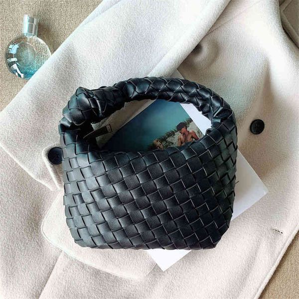 original edition luxury handbags venetas's designer bottegass 2022 woven women's dumpling bag temperament versatile popular horn p
original edition luxury handbags venetas's designer bottegass 2022 woven women's dumpling bag temperament versatile popular horn p