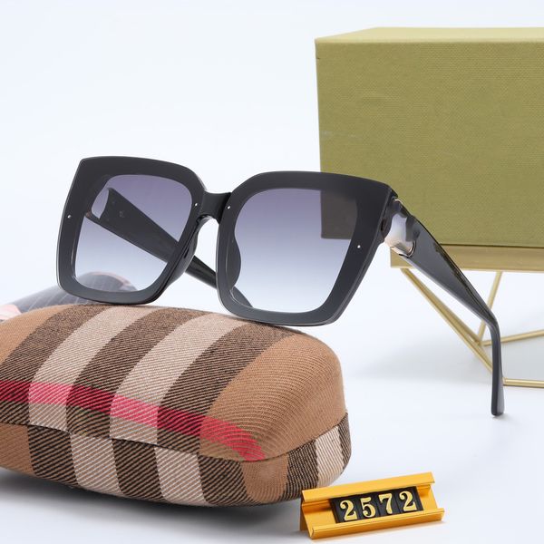 brand designer luxury ladies men sunglasses uv400 5 colors random wholesale luxury quality packaging 2572, White;black
brand designer luxury ladies men sunglasses uv400 5 colors random wholesale luxury quality packaging 2572, White;black
