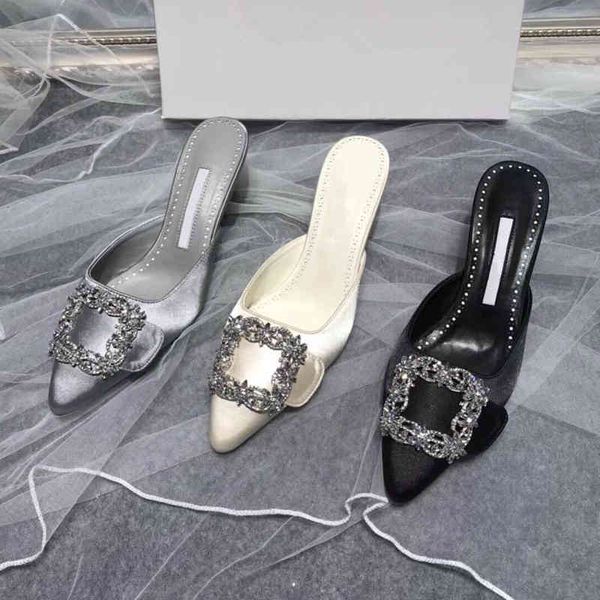 slippers women's pointed high-heeled slippers mules crystal patterns summer shoes, Black
slippers women's pointed high-heeled slippers mules crystal patterns summer shoes, Black