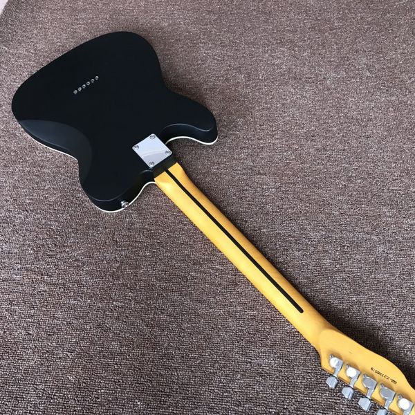 custom shop maple fingerboard electric guitar black color guitarra with chrome hardware alder body
custom shop maple fingerboard electric guitar black color guitarra with chrome hardware alder body