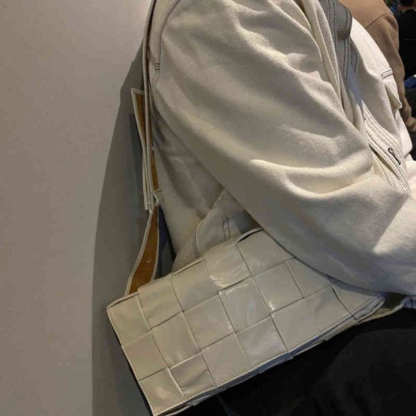 venetas handbags bvs bottegas and woven men's women's waist fashion leather chest summer versatile messenger bag shoulder crossbod
venetas handbags bvs bottegas and woven men's women's waist fashion leather chest summer versatile messenger bag shoulder crossbod