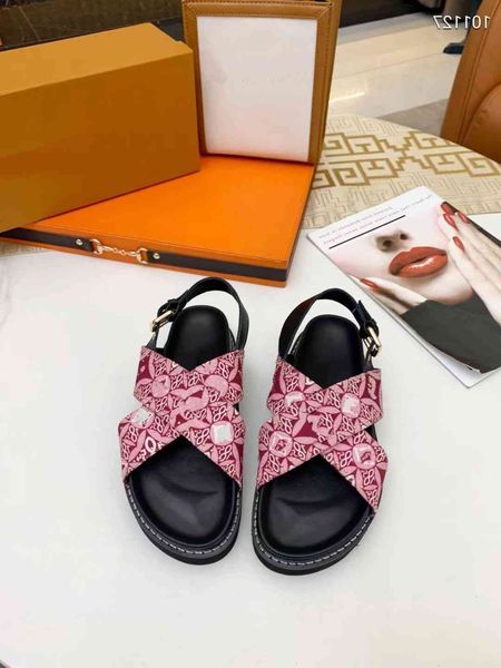 basketball shoes women slippers slides slipper summer sandals womens luxurys designers real leather platform sandal flats old flower
basketball shoes women slippers slides slipper summer sandals womens luxurys designers real leather platform sandal flats old flower