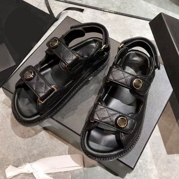 luxury designer women's flat sandals crystal calfskin open-toe pearl clasp casual platform shoes fashion black sandals
luxury designer women's flat sandals crystal calfskin open-toe pearl clasp casual platform shoes fashion black sandals