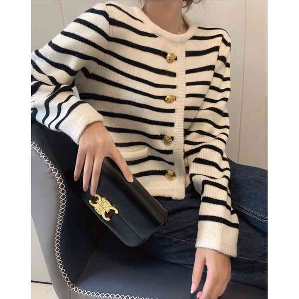 2022c factory direct sale trendy brand men's t-shirts women's knitting short coat c fashionable striped knitted cardigan round nec, White
2022c factory direct sale trendy brand men's t-shirts women's knitting short coat c fashionable striped knitted cardigan round nec, White