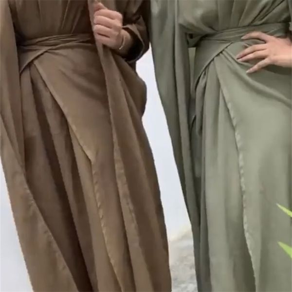 3 piece matching set women muslim linene dubai arab modest outfit kimono open abaya maxi dress wrap tie skirt ramadan eid party 220713, Red
3 piece matching set women muslim linene dubai arab modest outfit kimono open abaya maxi dress wrap tie skirt ramadan eid party 220713, Red