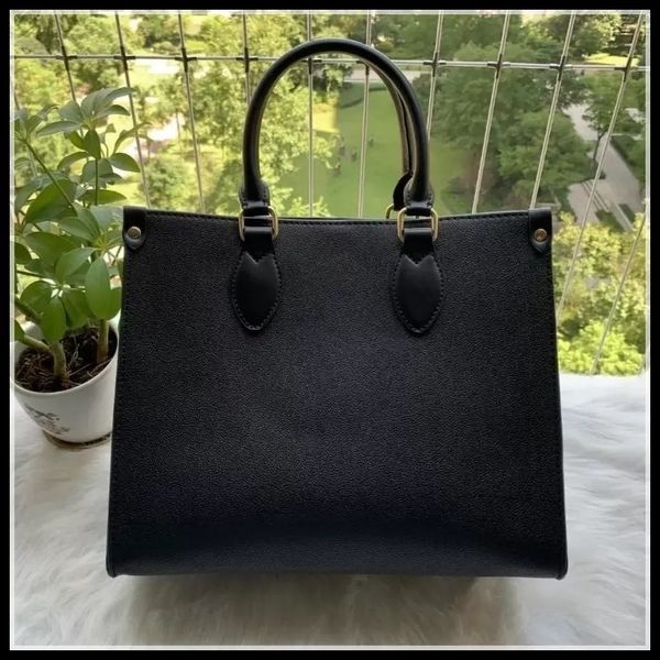 2022 luxurys designers bags womens handbags purse flower tote bag ladies casual tote pvc leather shoulder bags female big purse handbag
2022 luxurys designers bags womens handbags purse flower tote bag ladies casual tote pvc leather shoulder bags female big purse handbag