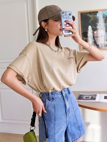 dazy letter graphic drop shoulder tee k64f#, White
dazy letter graphic drop shoulder tee k64f#, White