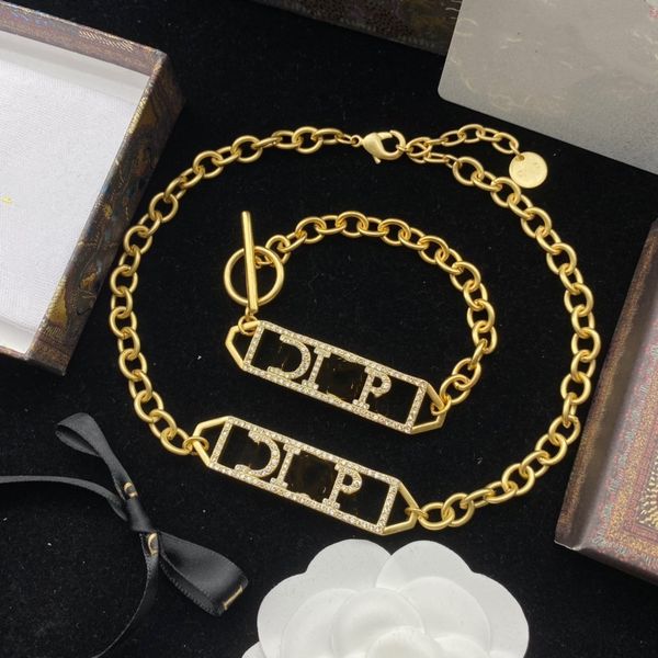 european and american diamond letter necklace temperament retro clavicle chain bracelet set female fast delivery, Silver
european and american diamond letter necklace temperament retro clavicle chain bracelet set female fast delivery, Silver