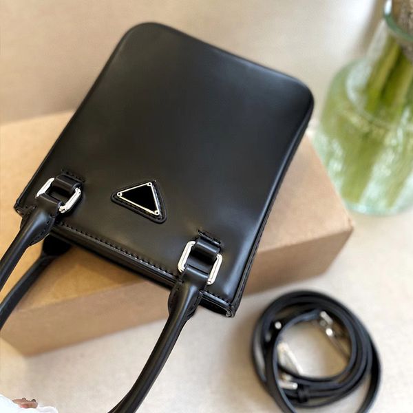 fashion luxury designer the same woman lady totes plat bags crossbody genuine leather handbag mini hobos retro shoulder bag quality
fashion luxury designer the same woman lady totes plat bags crossbody genuine leather handbag mini hobos retro shoulder bag quality