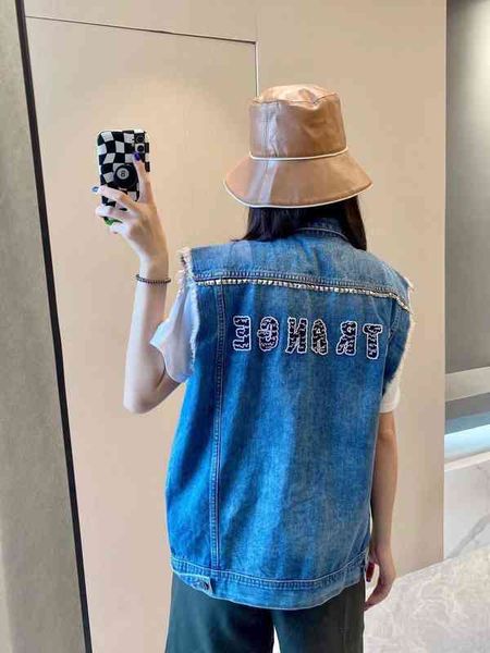 women's vests line ss lettered embroidery sleeveless jacket pocket willow nail washed denim waistcoat, Black;white
women's vests line ss lettered embroidery sleeveless jacket pocket willow nail washed denim waistcoat, Black;white