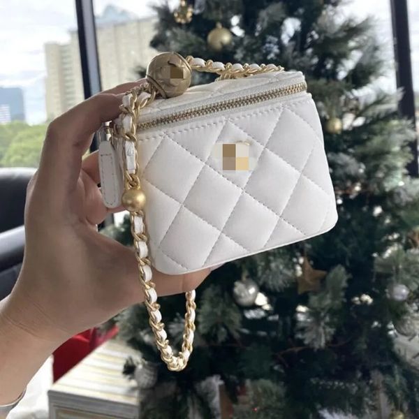 designer box bags 2023 new style small fragrance golden ball messenger chain bag mini lipstickbag cosmeticbags
designer box bags 2023 new style small fragrance golden ball messenger chain bag mini lipstickbag cosmeticbags