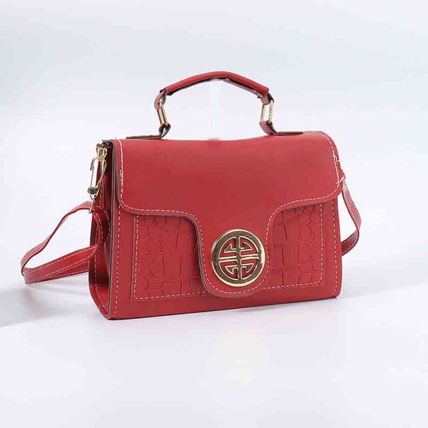 fashion trend new ladies luxury brand designer bag wholesale women's 2022 version one shoulder women handbags small square
fashion trend new ladies luxury brand designer bag wholesale women's 2022 version one shoulder women handbags small square
