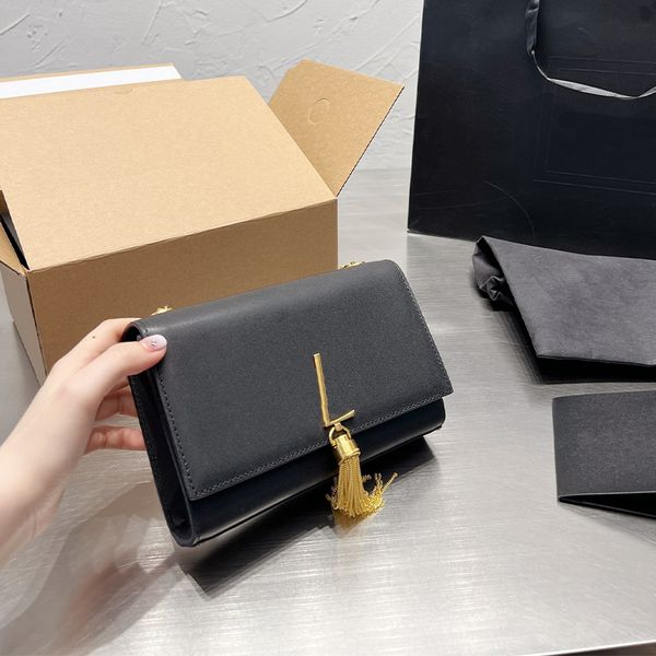 bags designer womens designer shoulder chain bag one matte crocodile leather tricolor optional tassel premium 2301028, Red;black
bags designer womens designer shoulder chain bag one matte crocodile leather tricolor optional tassel premium 2301028, Red;black