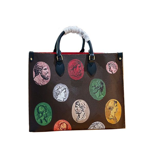 shoulder designer bag large-capacity women genuine leather wholesale and retail handbag round graffiti pattern casual commuting computer bus
shoulder designer bag large-capacity women genuine leather wholesale and retail handbag round graffiti pattern casual commuting computer bus