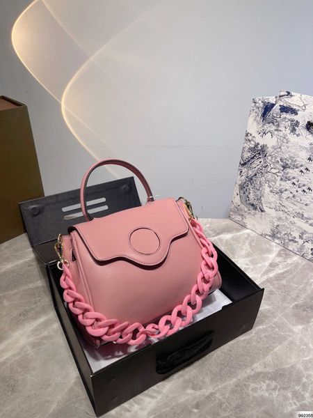 2022 r women's bags star same style vintage handbag armpit crossbody candy color leather one shoulder luxury tote wallet
2022 r women's bags star same style vintage handbag armpit crossbody candy color leather one shoulder luxury tote wallet