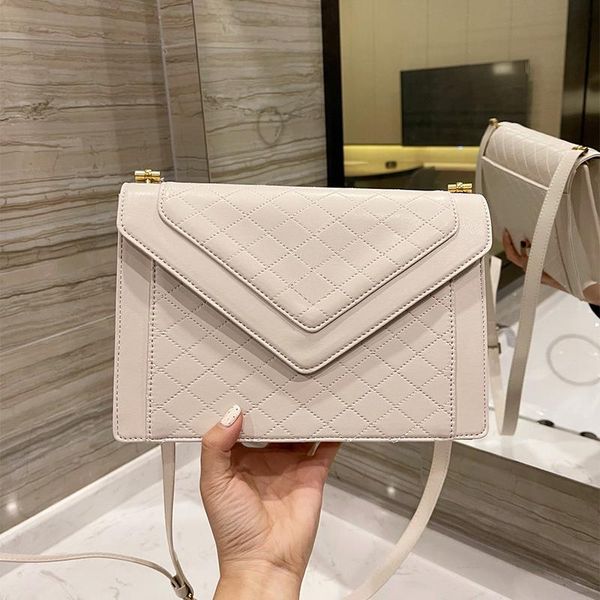 bag luxury designer handbags classic flower new fashion shoulder popular single messenger evening hand embossed candy flip small square
bag luxury designer handbags classic flower new fashion shoulder popular single messenger evening hand embossed candy flip small square