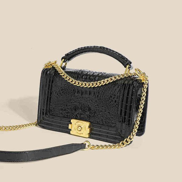 handbag luxury one-shoulder female pattern women's bag version messenger small bags chain single shoulder handbags wholesale
handbag luxury one-shoulder female pattern women's bag version messenger small bags chain single shoulder handbags wholesale