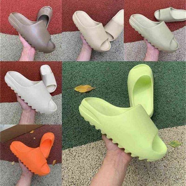 designer kany slippers yeesys latest slide 2022 for sale glow green bone core enflame orange resin desert sand earth brown men women soot pu, Black
designer kany slippers yeesys latest slide 2022 for sale glow green bone core enflame orange resin desert sand earth brown men women soot pu, Black