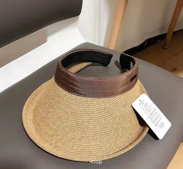 luxury curved-brim straw hat designer no hat outdoor men's and women's all-purpose sunshade hat flat cap fashion 8 colors, Blue;gray
luxury curved-brim straw hat designer no hat outdoor men's and women's all-purpose sunshade hat flat cap fashion 8 colors, Blue;gray