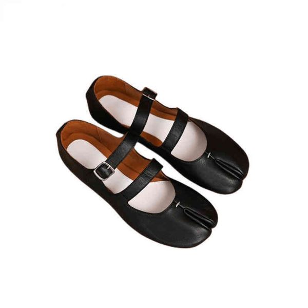 dress shoes women split toe flat ninja tabi sheepskin woman mary jane soft genuine leather retro pump real shallow 220715, Black
dress shoes women split toe flat ninja tabi sheepskin woman mary jane soft genuine leather retro pump real shallow 220715, Black