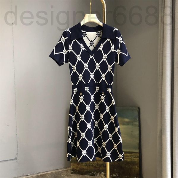 casual dresses designer strongly recommend knitted dress women's spring and summer style temperament elegant letter rhombic check waist, Black;gray
casual dresses designer strongly recommend knitted dress women's spring and summer style temperament elegant letter rhombic check waist, Black;gray