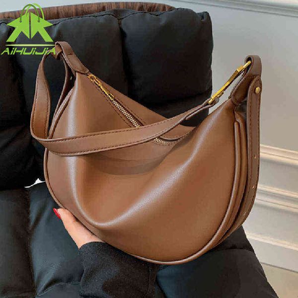 shopping bags luxury high capacity purses and handbags designer pu leather shoulder crossbody for women fashion solid color messenger 220323
shopping bags luxury high capacity purses and handbags designer pu leather shoulder crossbody for women fashion solid color messenger 220323