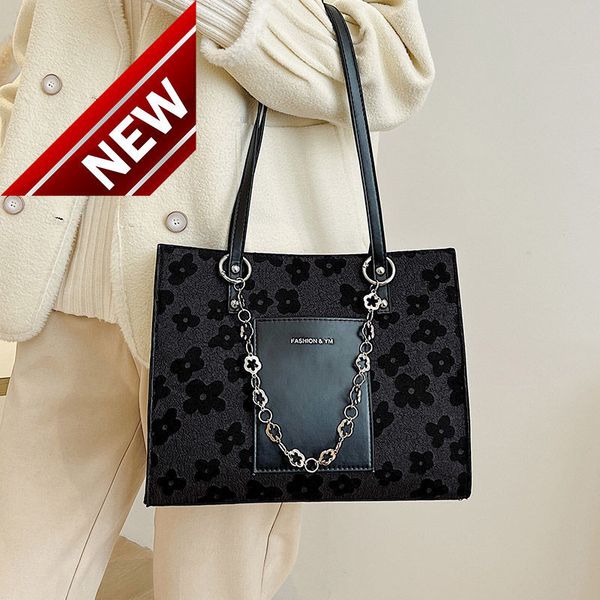 direct sale quality discount sbag women's 2022 new tot versatile large capacity portable shoulder trend fashion women messenger bag
direct sale quality discount sbag women's 2022 new tot versatile large capacity portable shoulder trend fashion women messenger bag
