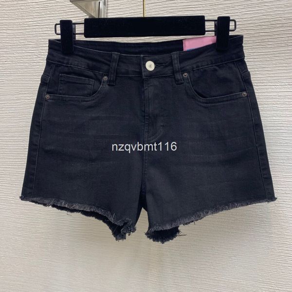 casual dresses elastic cotton washing surface material with rough edge design, slim and slim, hip lifting denim shorts, Black;gray
casual dresses elastic cotton washing surface material with rough edge design, slim and slim, hip lifting denim shorts, Black;gray