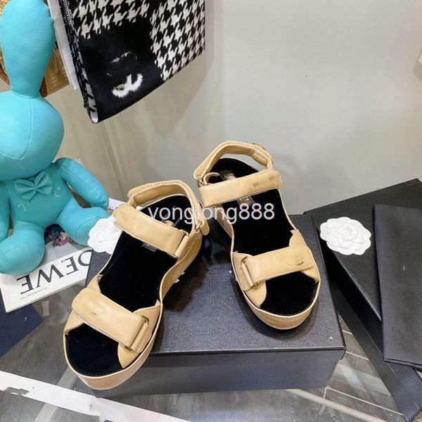 sandals high end quality small fragrance sandals women's summer leather thick bottom versatile casual, Black
sandals high end quality small fragrance sandals women's summer leather thick bottom versatile casual, Black