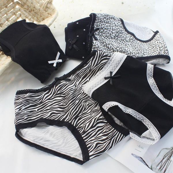 womens cotton underwear lace panties fashion bow girls briefs mid waist seamless striped underpants female lingerie, Black;pink
womens cotton underwear lace panties fashion bow girls briefs mid waist seamless striped underpants female lingerie, Black;pink