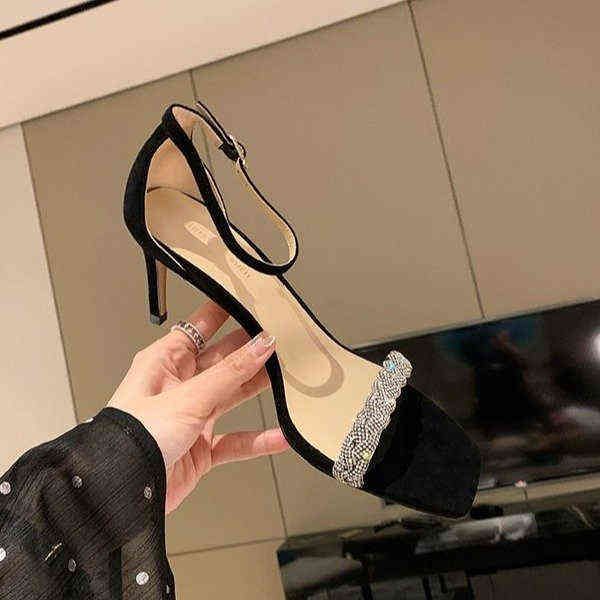 sandals high heels luxury rhinestone stiletto pumps lady simple versatile open toe sandals fairy style women shoes 220704, Black
sandals high heels luxury rhinestone stiletto pumps lady simple versatile open toe sandals fairy style women shoes 220704, Black