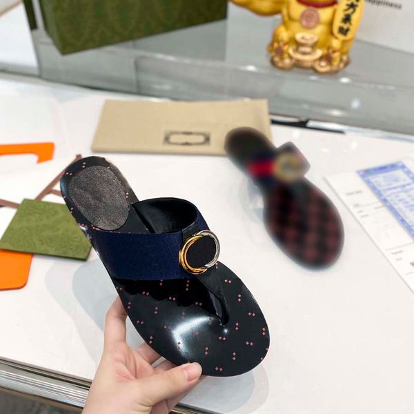 designer slides women flip flops slippers leather sandal with double metal black brown summer beach sandals 01
designer slides women flip flops slippers leather sandal with double metal black brown summer beach sandals 01
