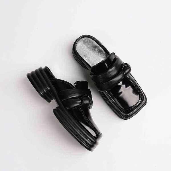 thick soles platform solid color muller shoes for women spring summer half surrounded female flat slippers outdoor fashion 220711, Black
thick soles platform solid color muller shoes for women spring summer half surrounded female flat slippers outdoor fashion 220711, Black