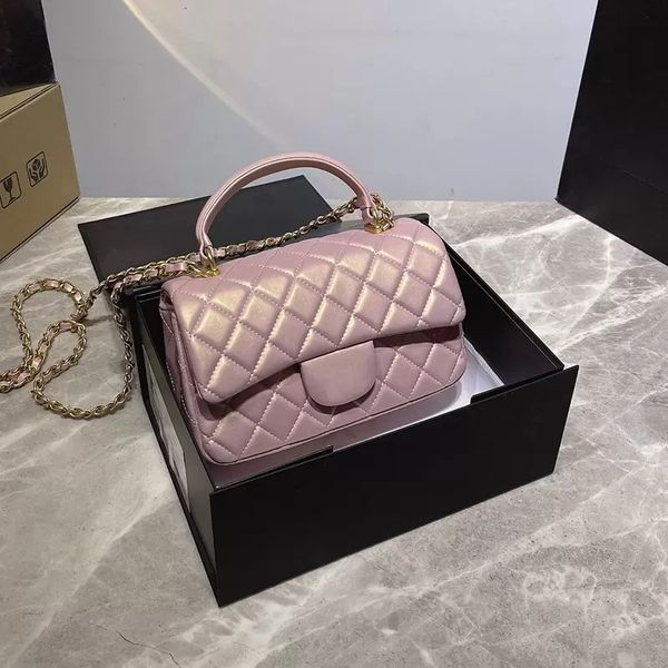 fashion brand designer bag glitter genuine leather flap mini handle handbags designers golden metal hardware chain shoulder bags designers w
fashion brand designer bag glitter genuine leather flap mini handle handbags designers golden metal hardware chain shoulder bags designers w