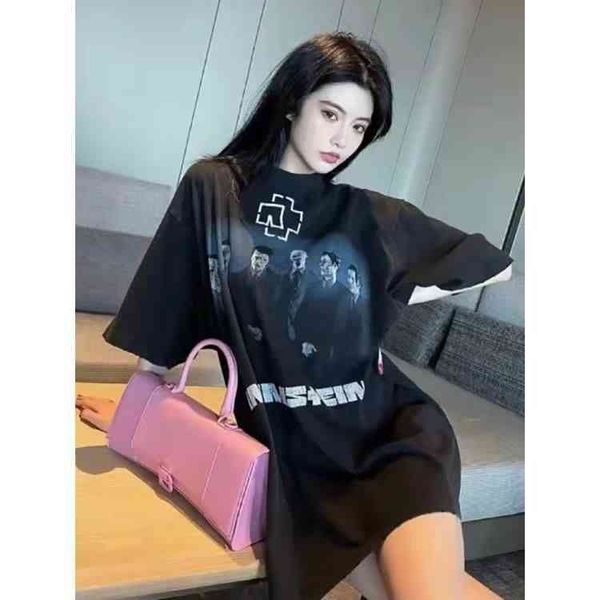 2022 designer bal t shirt 2022 spring new fashion brand paris german chariot letter printed casual t-shirt men's and women's same, White;black
2022 designer bal t shirt 2022 spring new fashion brand paris german chariot letter printed casual t-shirt men's and women's same, White;black