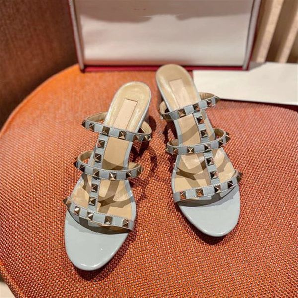 classic rivet slippers hollowed-out strap sandals leather outsole thick heel shoes matching color high heel slipper size 35-40, Black
classic rivet slippers hollowed-out strap sandals leather outsole thick heel shoes matching color high heel slipper size 35-40, Black