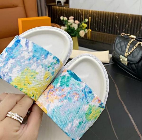 2021 men designer slippers women waterfront platform sandal multicolor 4 colors summer fashion flip flop with box, Black
2021 men designer slippers women waterfront platform sandal multicolor 4 colors summer fashion flip flop with box, Black