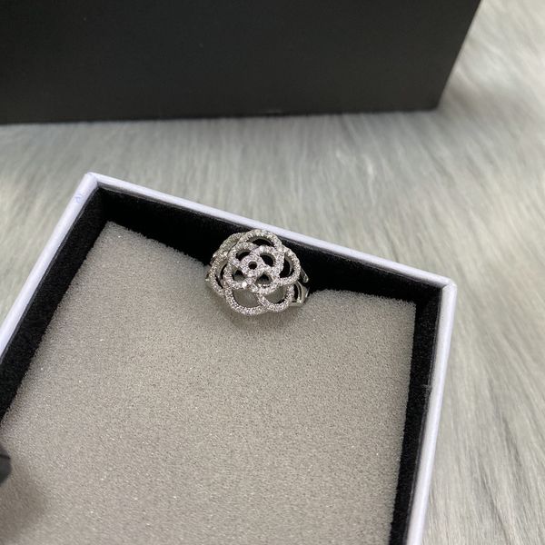 2022 fashion designer two c rings with side stones classic light luxury ladies favorite style ladies party winner jewelry 524, Silver
2022 fashion designer two c rings with side stones classic light luxury ladies favorite style ladies party winner jewelry 524, Silver