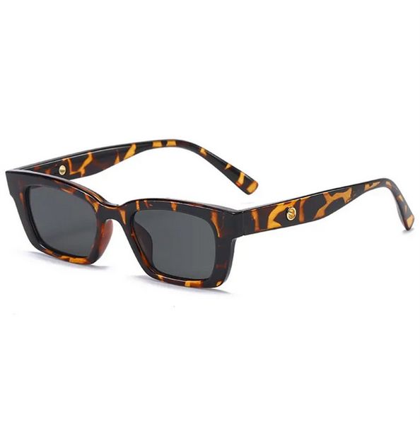 fashion retro vintage sunglasses korean cat eye sunglasses with small square frames, White;black
fashion retro vintage sunglasses korean cat eye sunglasses with small square frames, White;black
