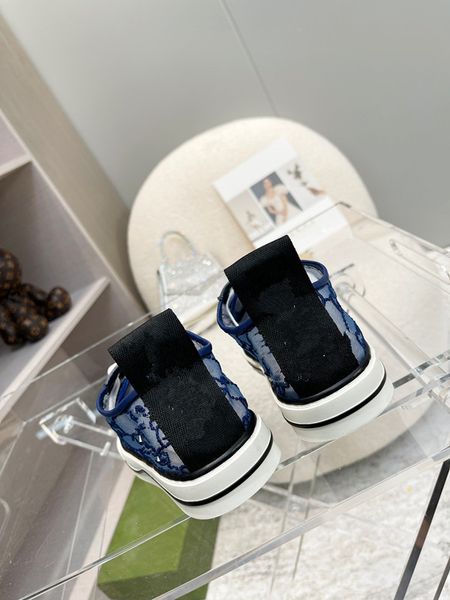 men women designer casual shoes platform sneakers black white grey red pink blue green royal oreo mens trainers jogging walking 0719
men women designer casual shoes platform sneakers black white grey red pink blue green royal oreo mens trainers jogging walking 0719