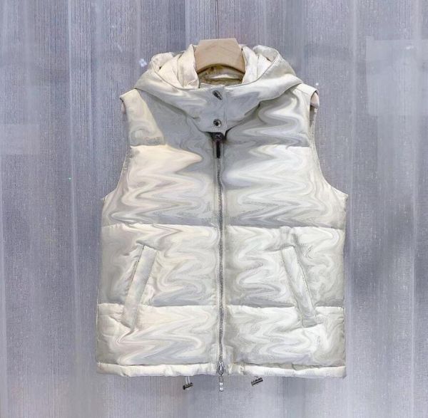 winter mens black down vest parkas with letters fashion designer vest for men1 women couple classic badge jackets casual coat 2 styles, Black;white
winter mens black down vest parkas with letters fashion designer vest for men1 women couple classic badge jackets casual coat 2 styles, Black;white