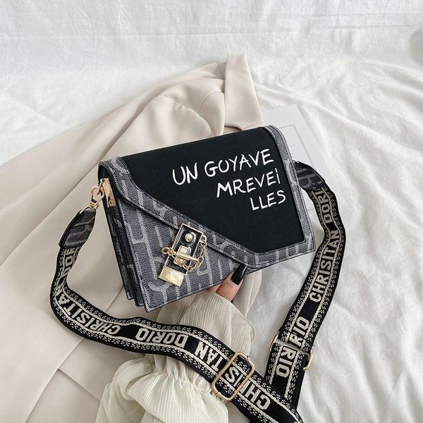 summer dinner bag fashion fairy wind beautiful versatile wide shoulder strap small square bag factory direct sale
summer dinner bag fashion fairy wind beautiful versatile wide shoulder strap small square bag factory direct sale