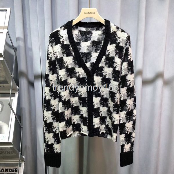 women's knits & tees star's same qianniao cashmere knitted cardigan women's 22 early spring temperament hollow breathable swe, White
women's knits & tees star's same qianniao cashmere knitted cardigan women's 22 early spring temperament hollow breathable swe, White