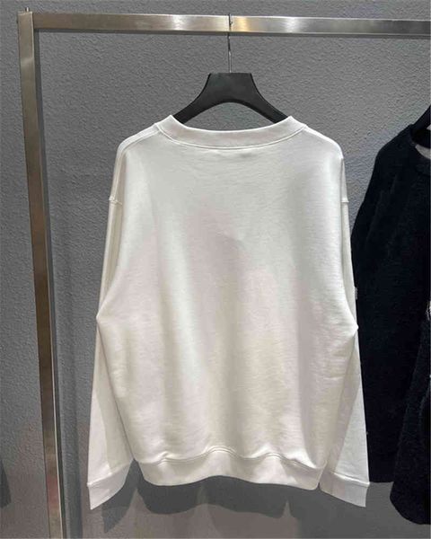 hoddies excelent sense version new lock print sweater threaded round neck versatile trend round neck sweater, Black
hoddies excelent sense version new lock print sweater threaded round neck versatile trend round neck sweater, Black