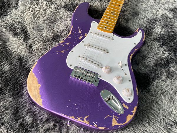 chinese electric guitar matllic purple color st hand made old style fen alder body and maple neck
chinese electric guitar matllic purple color st hand made old style fen alder body and maple neck