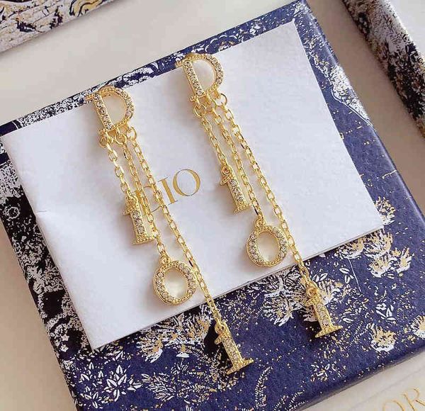diamond studded letter earrings simple fashion light luxury temperament women's red jewelry, Silver
diamond studded letter earrings simple fashion light luxury temperament women's red jewelry, Silver
