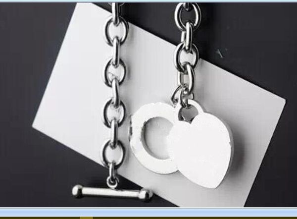 2022 silver thick chain heart plate ring pendant necklaces stainless steel size with blue box and dust bag
2022 silver thick chain heart plate ring pendant necklaces stainless steel size with blue box and dust bag