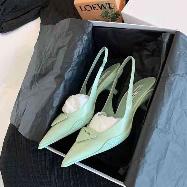 dress shoes real leather bag head sandals women's spring and summer thin heel back empty one-line belt middle shallow mouth bmd9, Black
dress shoes real leather bag head sandals women's spring and summer thin heel back empty one-line belt middle shallow mouth bmd9, Black